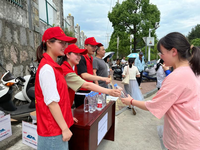 365Ӣ������(����)���޹�˾-Official website