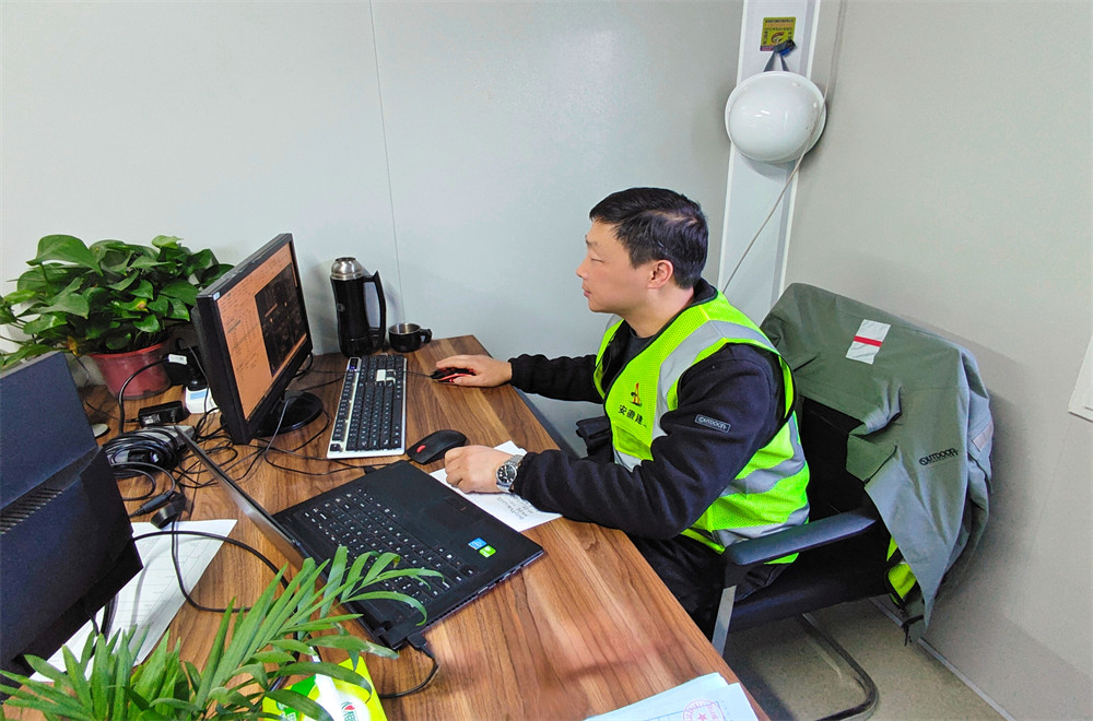 365Ӣ������(����)���޹�˾-Official website