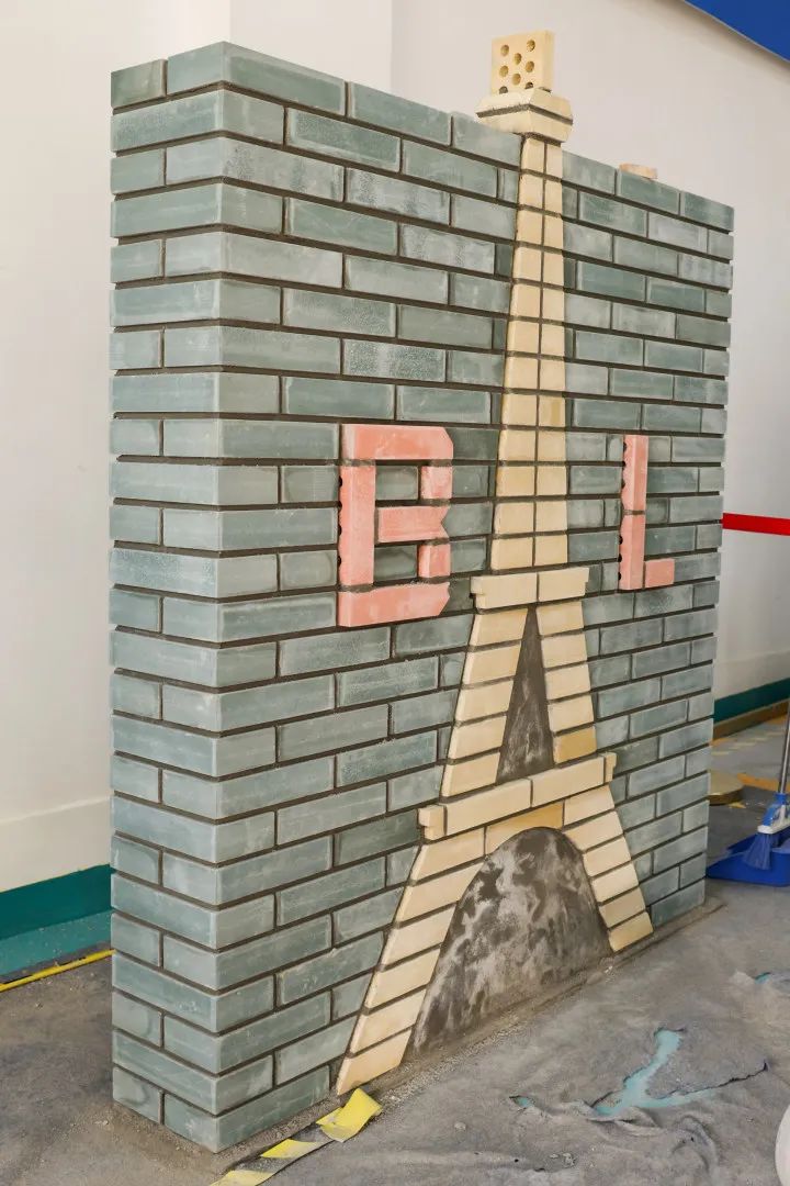 365英国上市(集团)有限公司-Official website