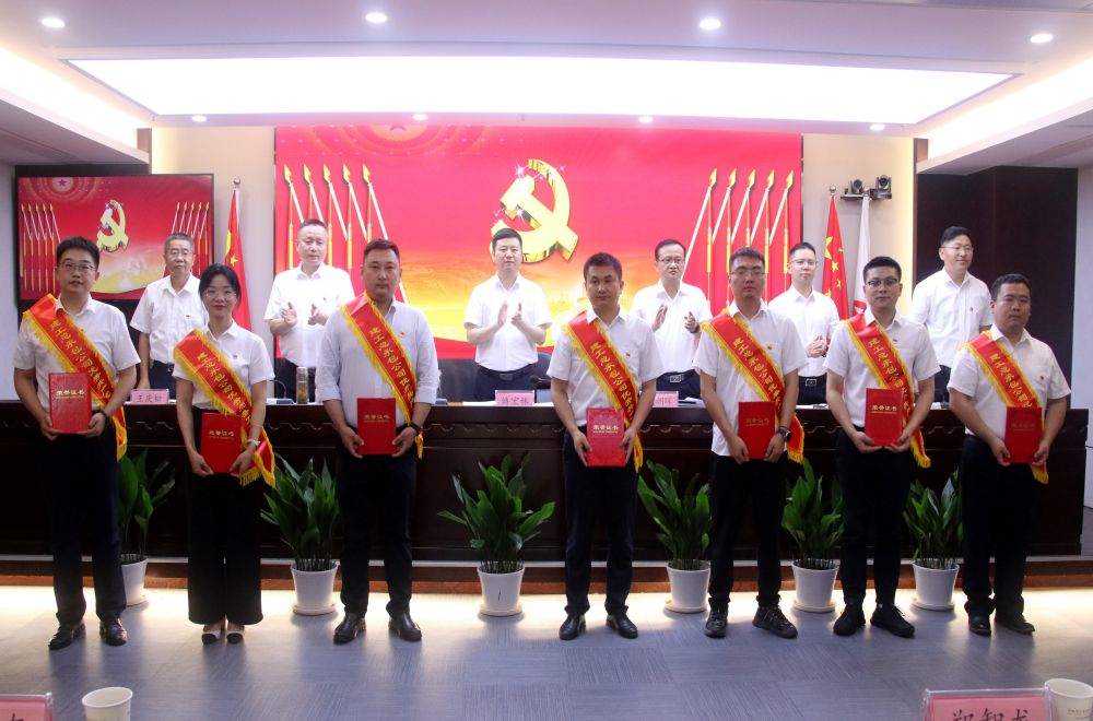 365Ӣ������(����)���޹�˾-Official website