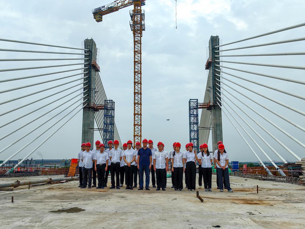 365Ӣ������(����)���޹�˾-Official website