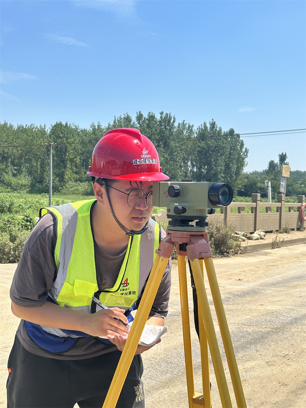 365英国上市(集团)有限公司-Official website