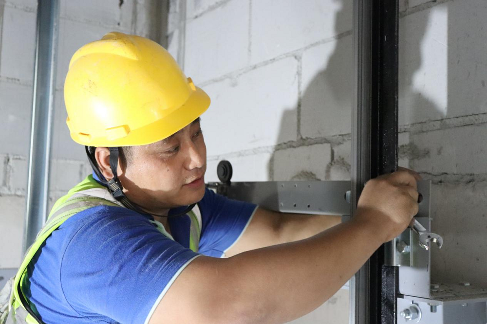 365英国上市(集团)有限公司-Official website