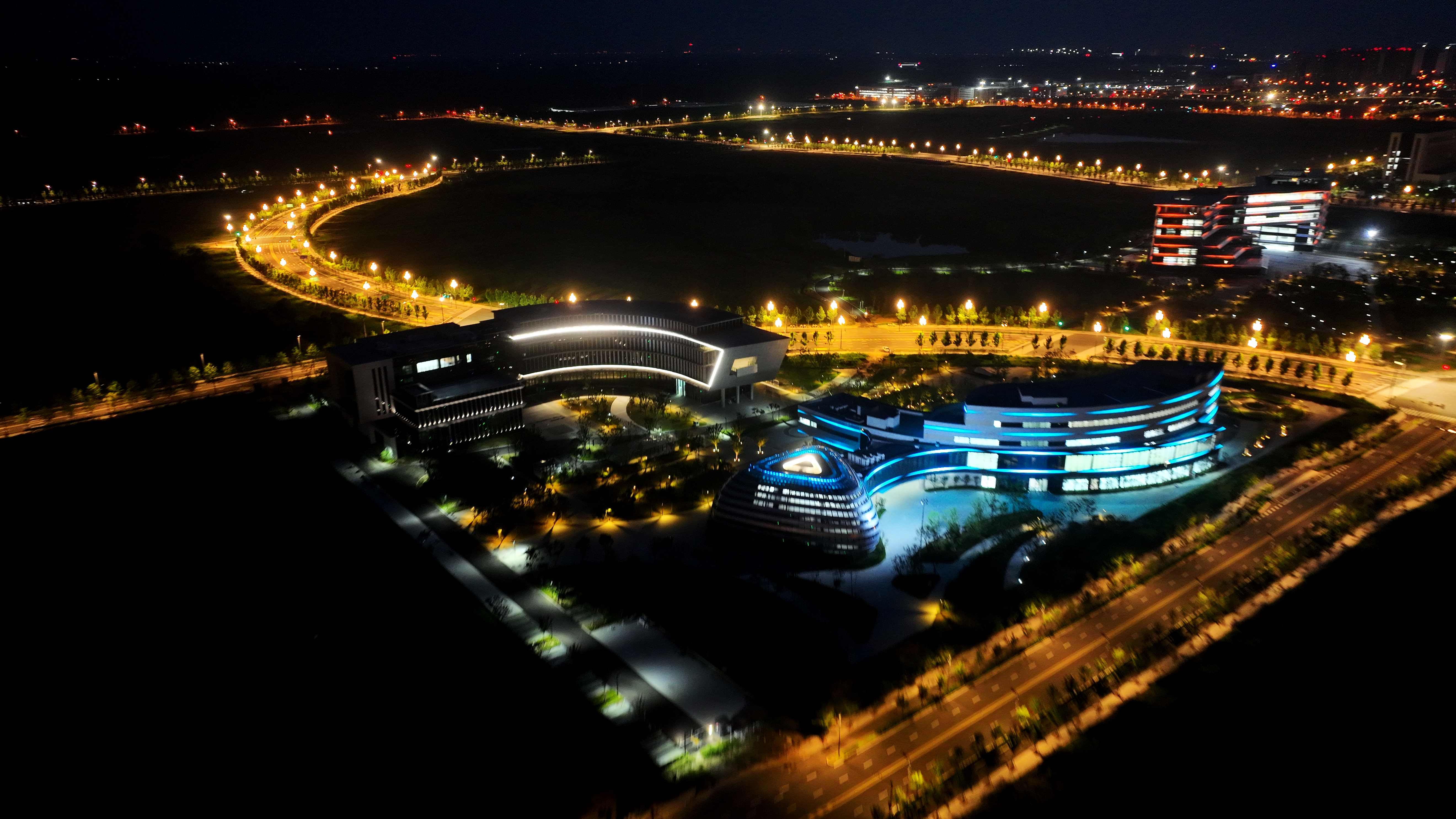 365英国上市(集团)有限公司-Official website