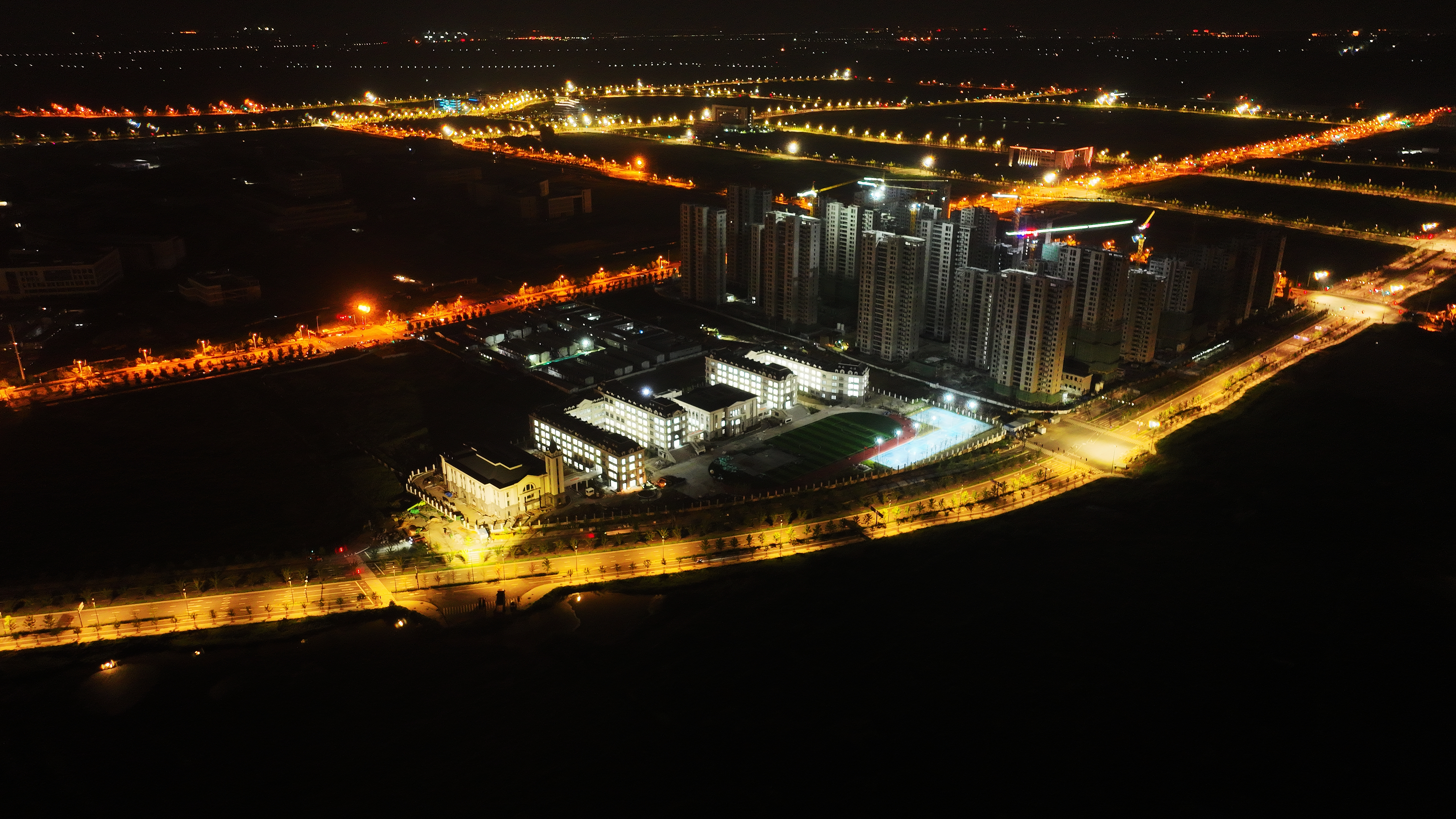 365英国上市(集团)有限公司-Official website