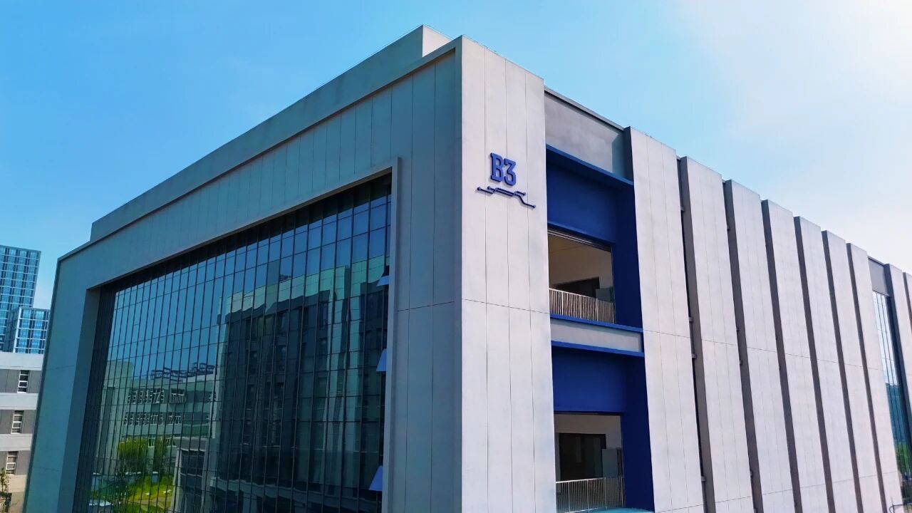 365英国上市(集团)有限公司-Official website