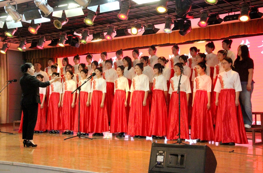 望湖校区参赛步队照片 (1)_1.JPG 望湖校区参赛步队照片 (1)_1.JPG
